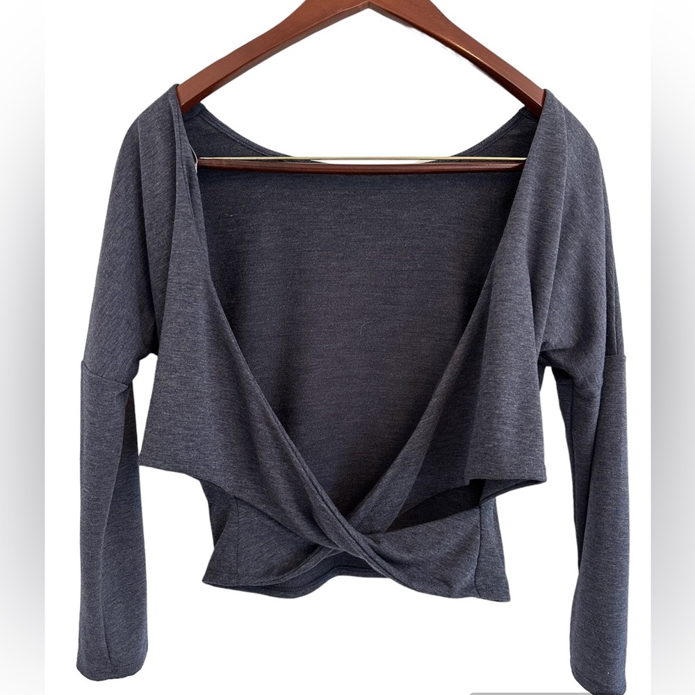 Blue Cropped Long Sleeve Cross low black top